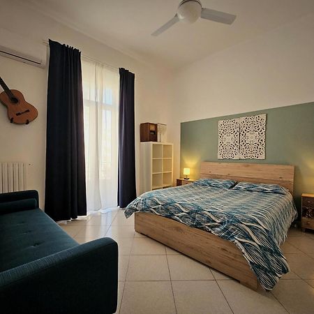 Flower 11 Apartment Bari Dış mekan fotoğraf
